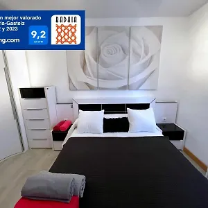 Appartement A Puertas De La Catedral 90m2 Con Garaje, Vitoria-Gasteiz